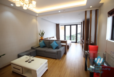 High floor studio with balcony for rent in Dong Da district, Ha Noi